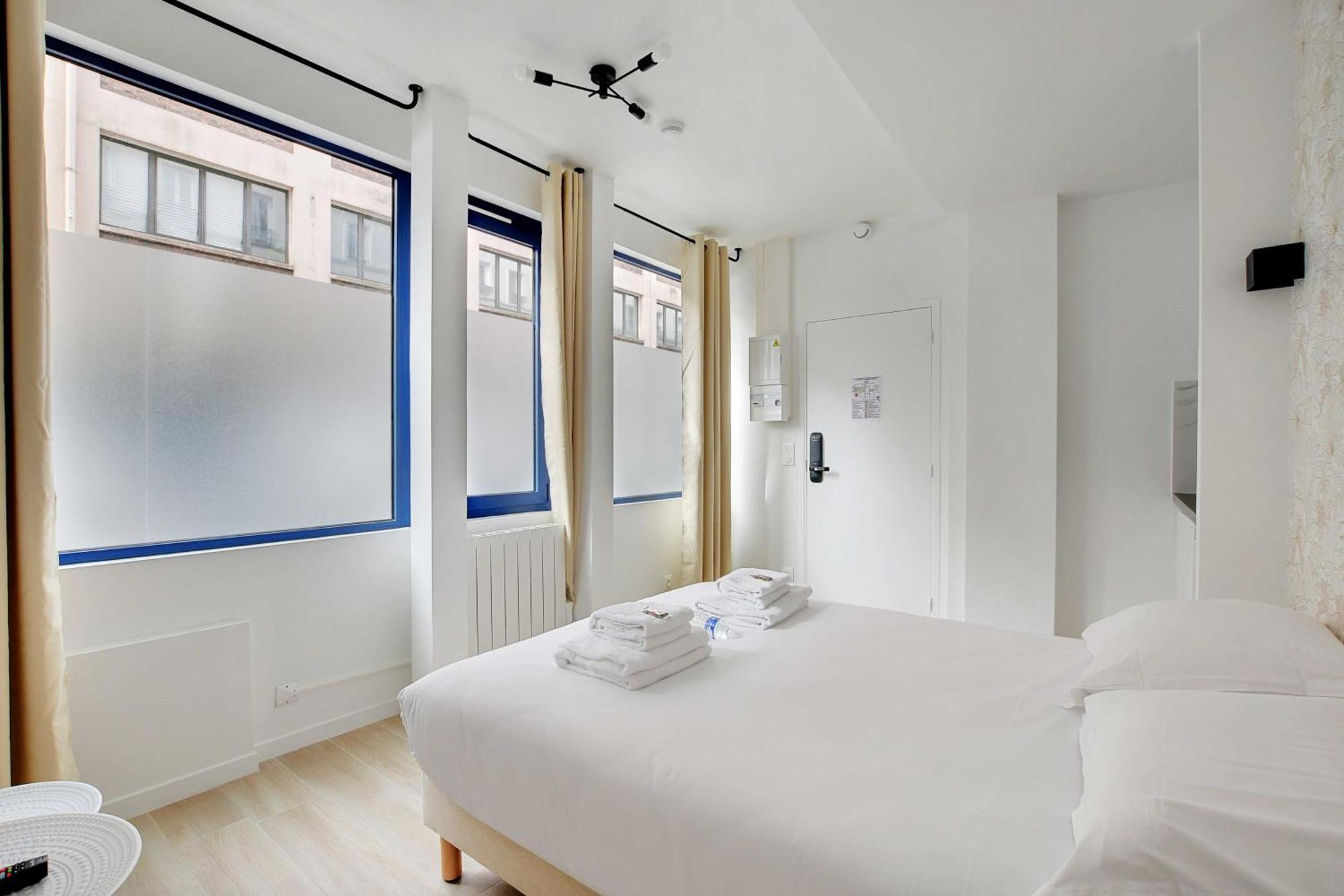 Newly Renovated Appartements Residence Republique Parijs Buitenkant foto