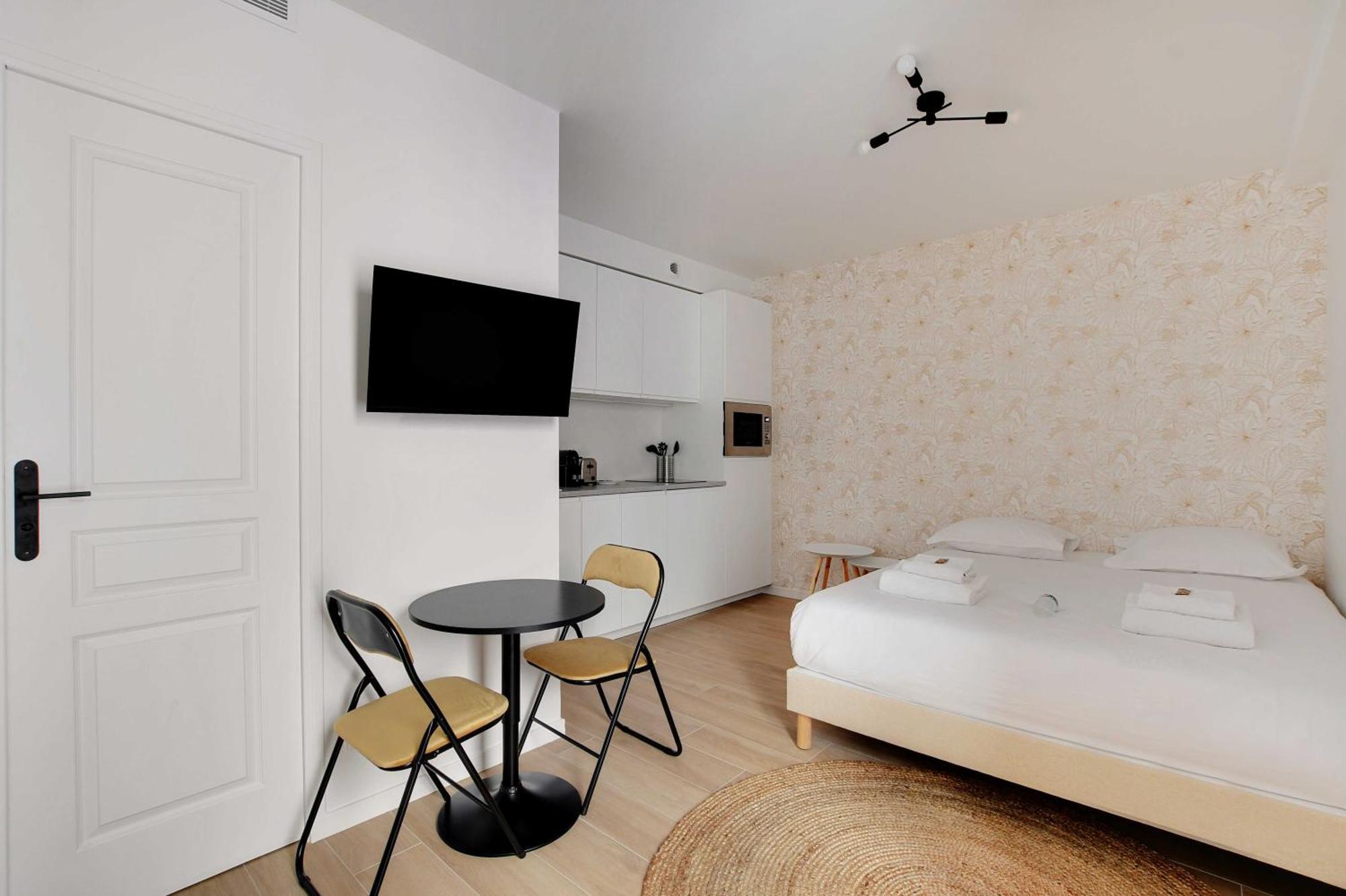 Newly Renovated Appartements Residence Republique Parijs Buitenkant foto