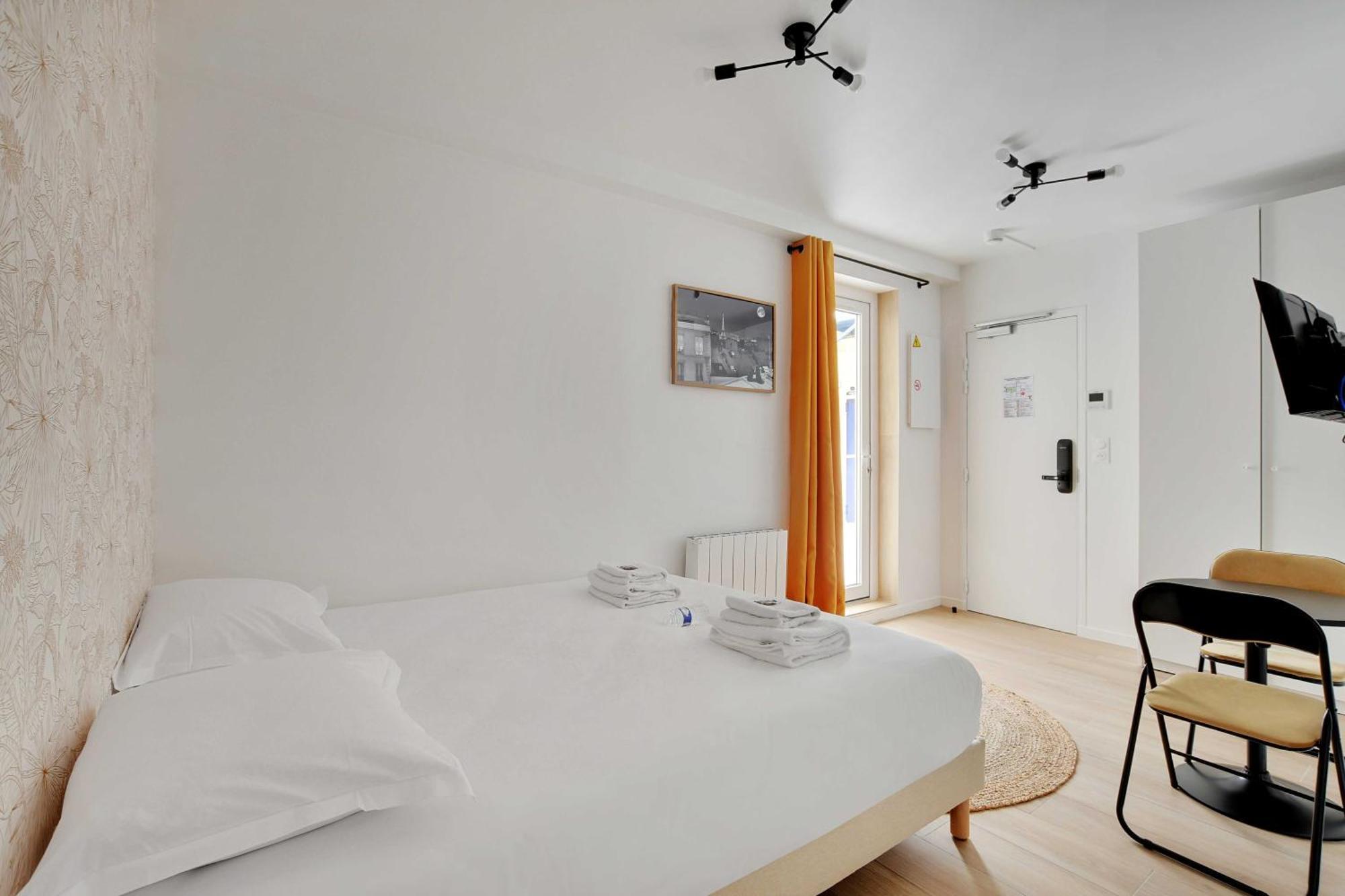 Newly Renovated Appartements Residence Republique Parijs Buitenkant foto