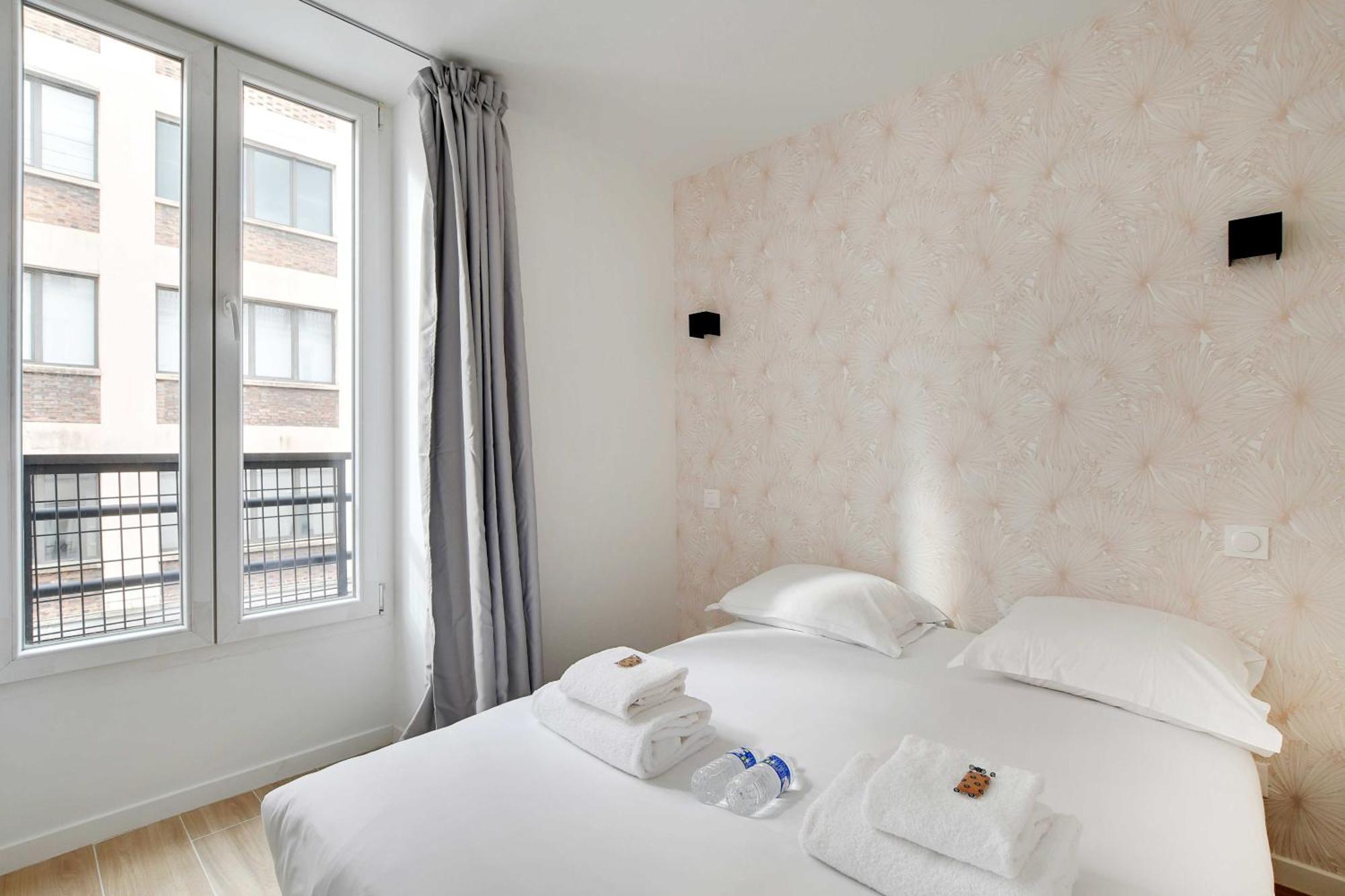 Newly Renovated Appartements Residence Republique Parijs Buitenkant foto